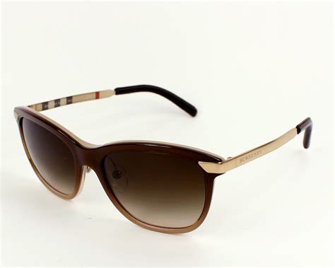 burberry lunette solaire femme|Lunettes de soleil femme Burberry en ligne .